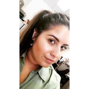 Meet your Posher, Jasmine
